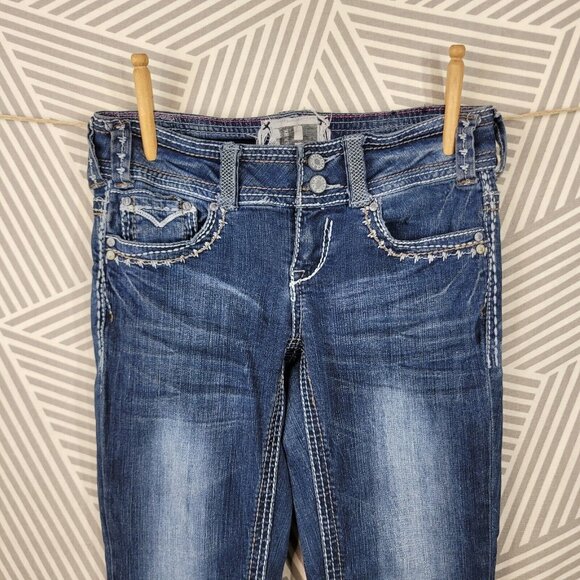 TRADEMARK H Dark Wash Jeans Embroidered Pockets Size 5/6 30" Slim Flare Women's - Picture 3 of 9